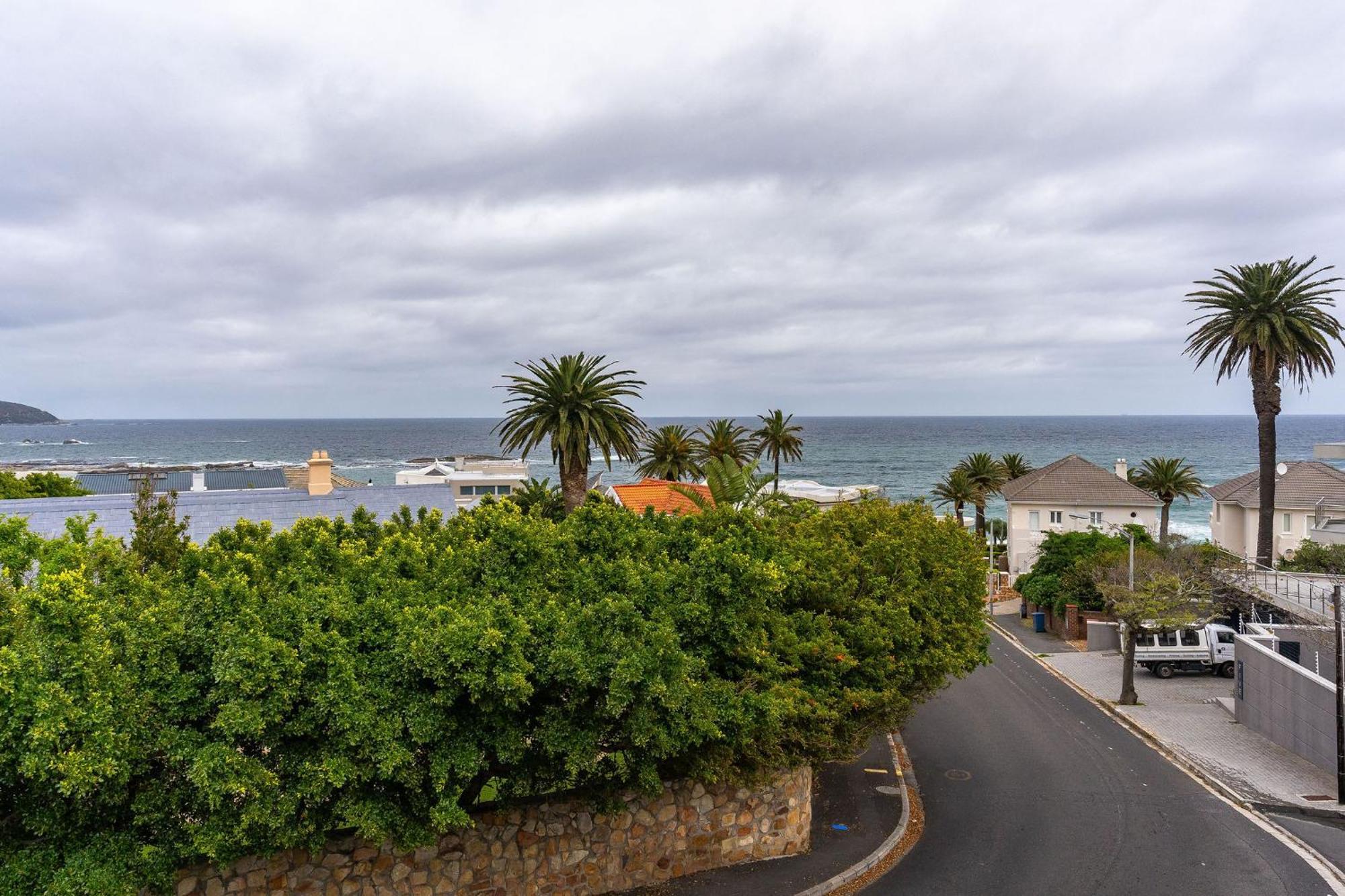 Hotel Camps Bay Retreat 4*